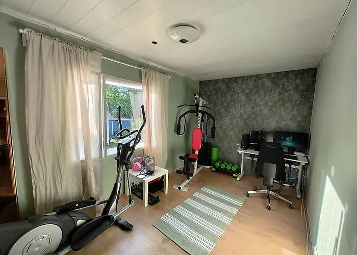 Omakotitalo Rauhallisella Alueella Appartement *