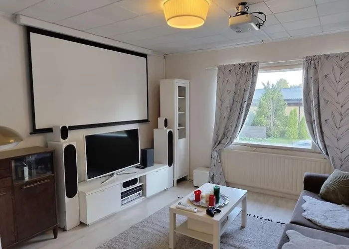 Omakotitalo Rauhallisella Alueella Appartement *