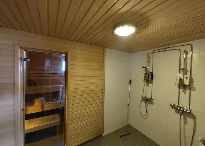 Appartement Omakotitalo Rauhallisella Alueella *